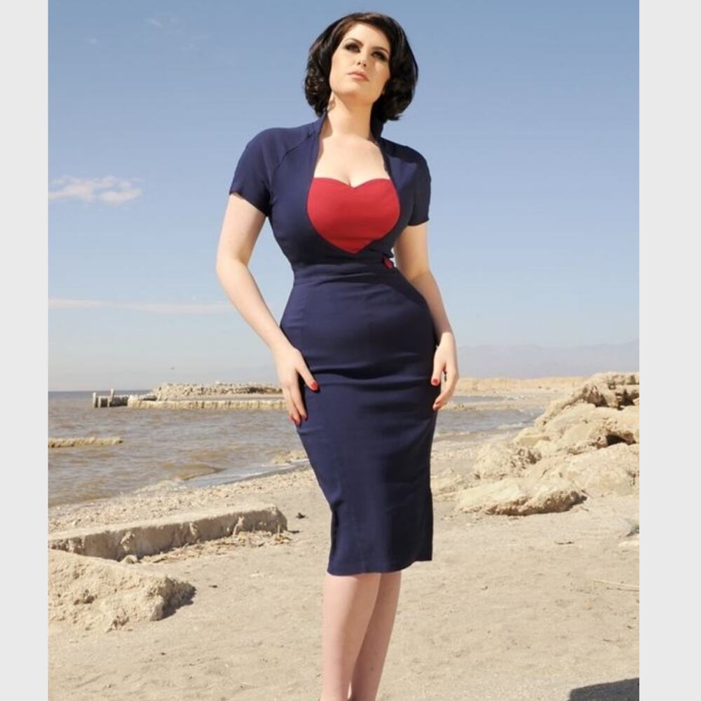 Pinup Couture Women's 50s Veronica Dress in Navy with red heard size XL